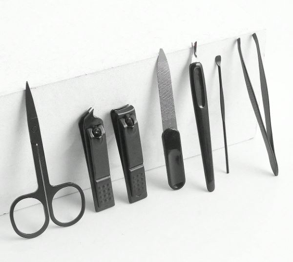 Kemei KM-2242 Pro Hair Clipper Grooming Kit with Manicure Set & Styling Tools