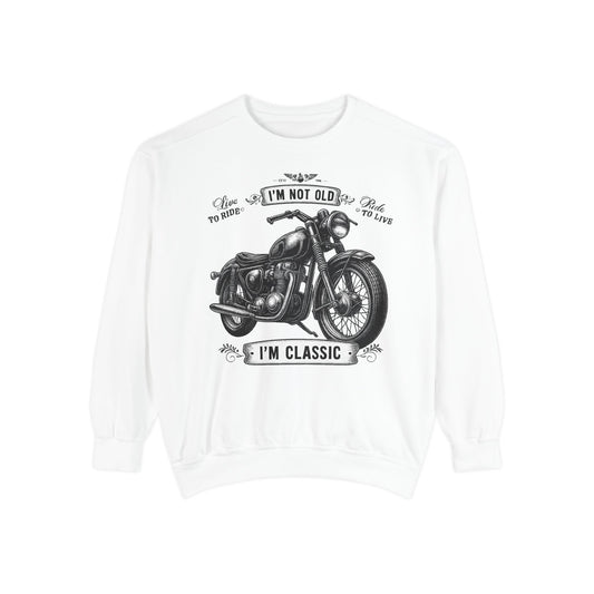 Classic Motorcycle Sweatshirt - Unisex Garment-Dyed Pullover, Perfect Gift for Bikers, Vintage Enthusiasts, Father's Day, Casual Style