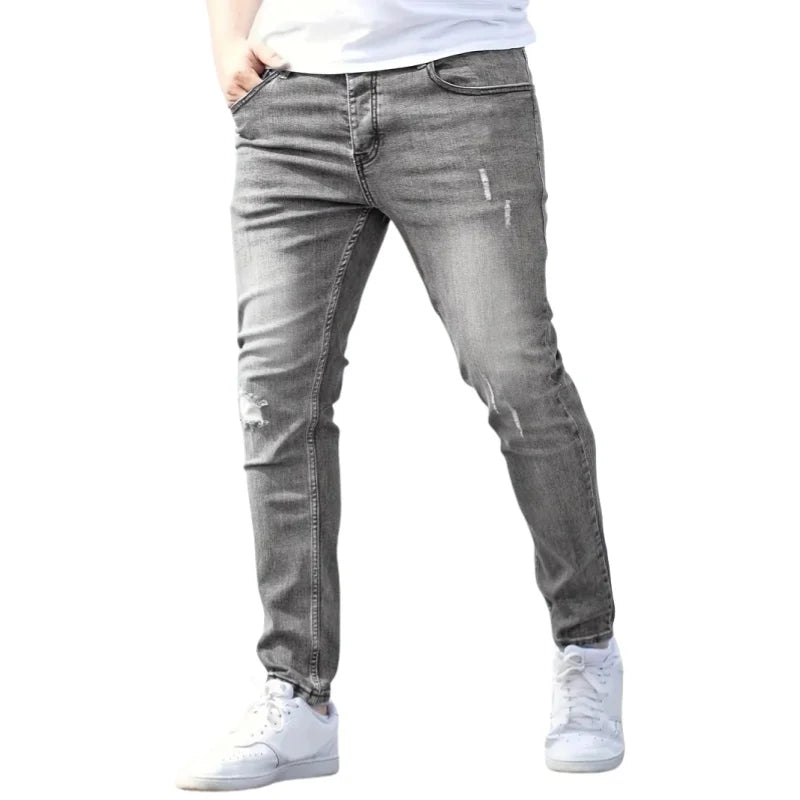 Lightweight Jeans Men's Slim Fit Denim New Casual Pants Summer Loose Fit Cropped Pants Casual Style For Men